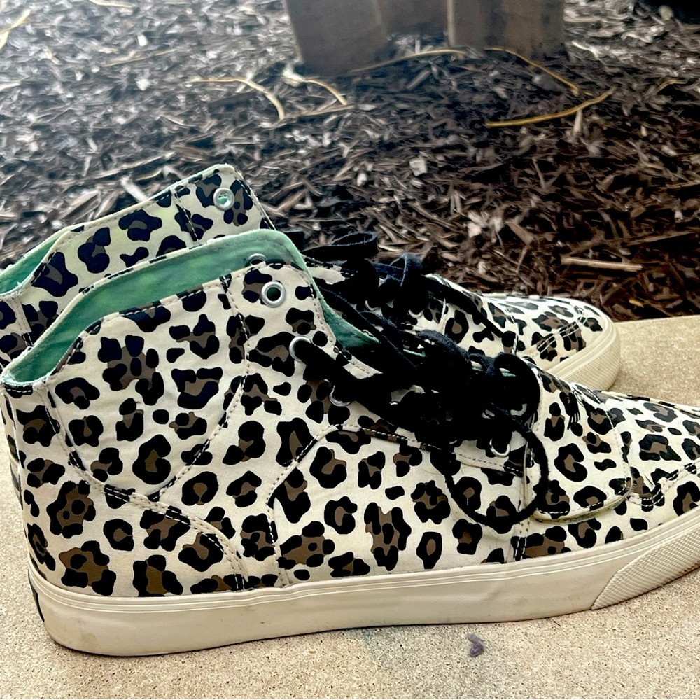 Leopard High Top Creative Recreation